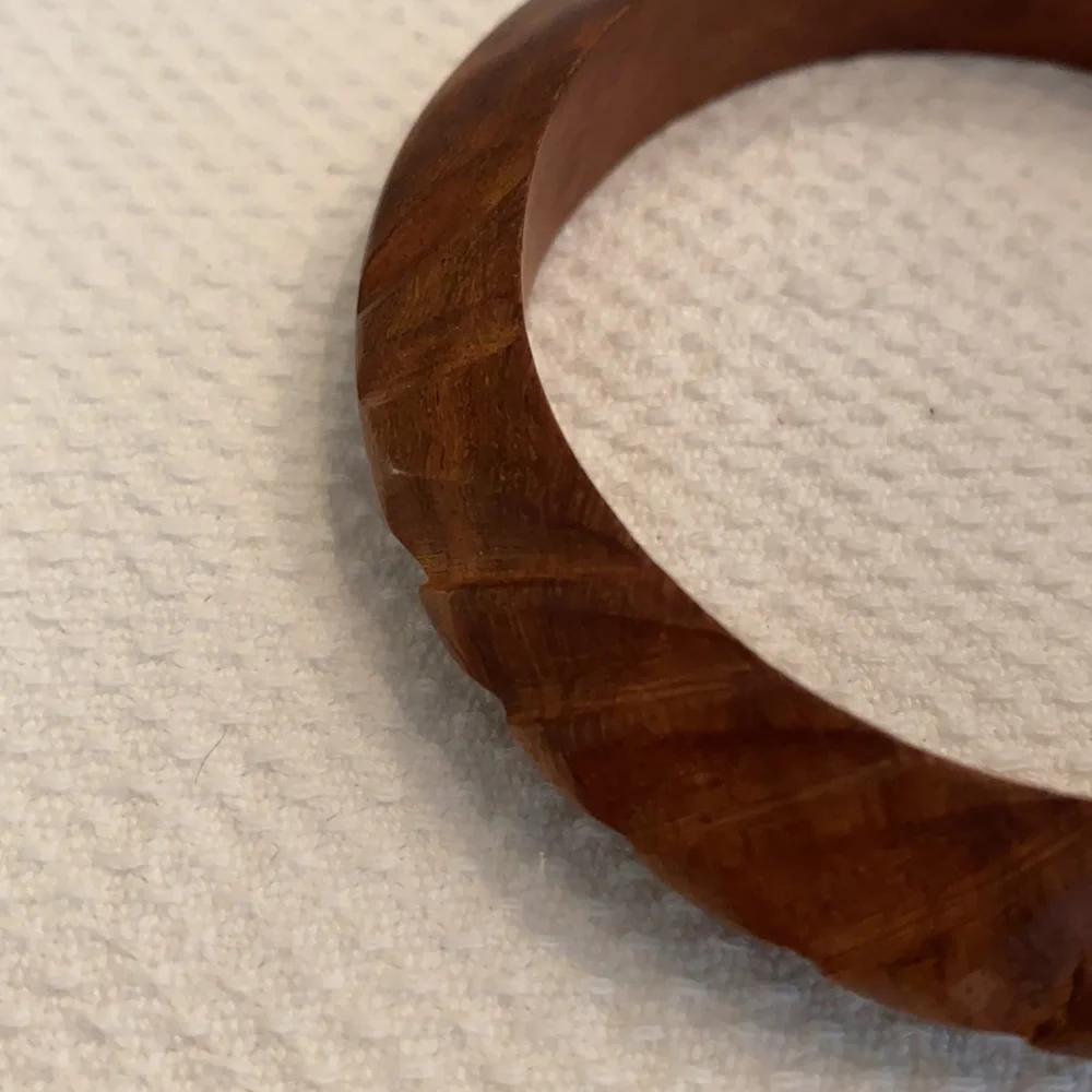 Wooden Bangle Bracelet Carved Fluted Brown Vintage Retro Designer Boho Western